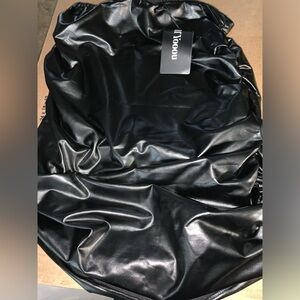 Bunched pleather skirt